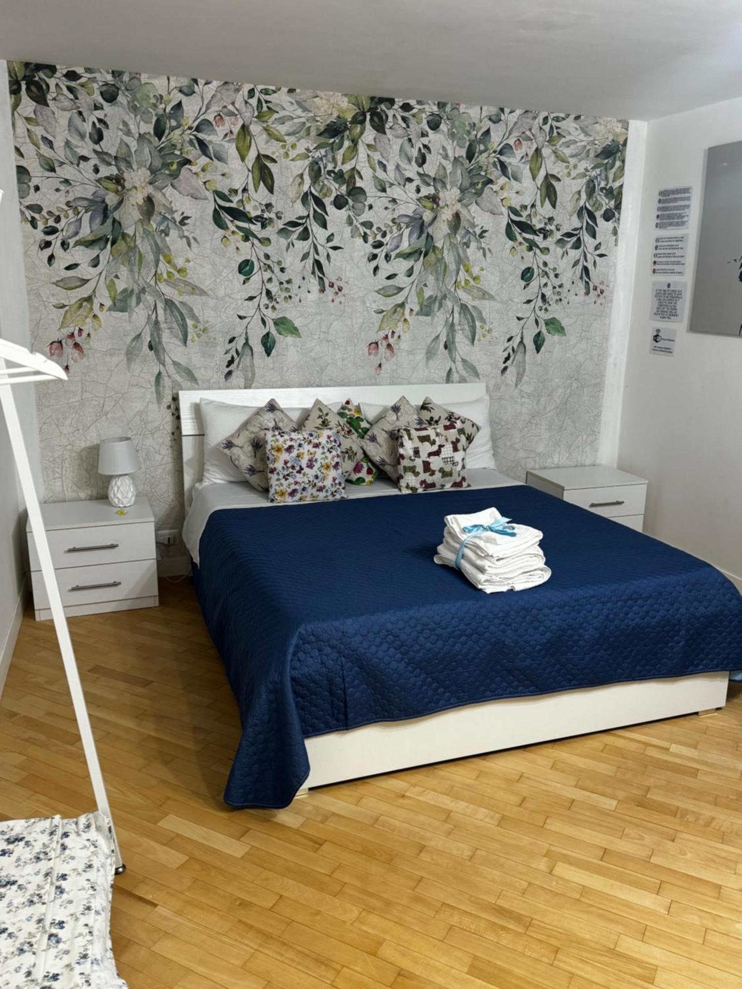 Plebiscito Charme Rooms Naples Exterior photo